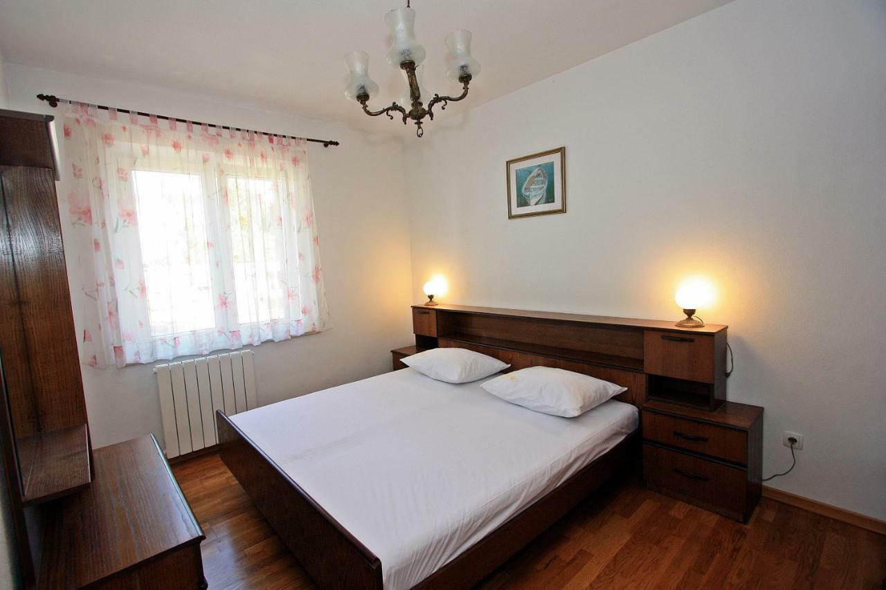 Apartment Igor Супетар Экстерьер фото